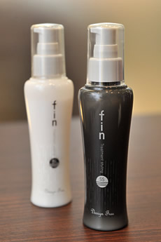 洗い流さないトリートメント デザインフリー fin BC（パーマヘア用） 黒ボトル